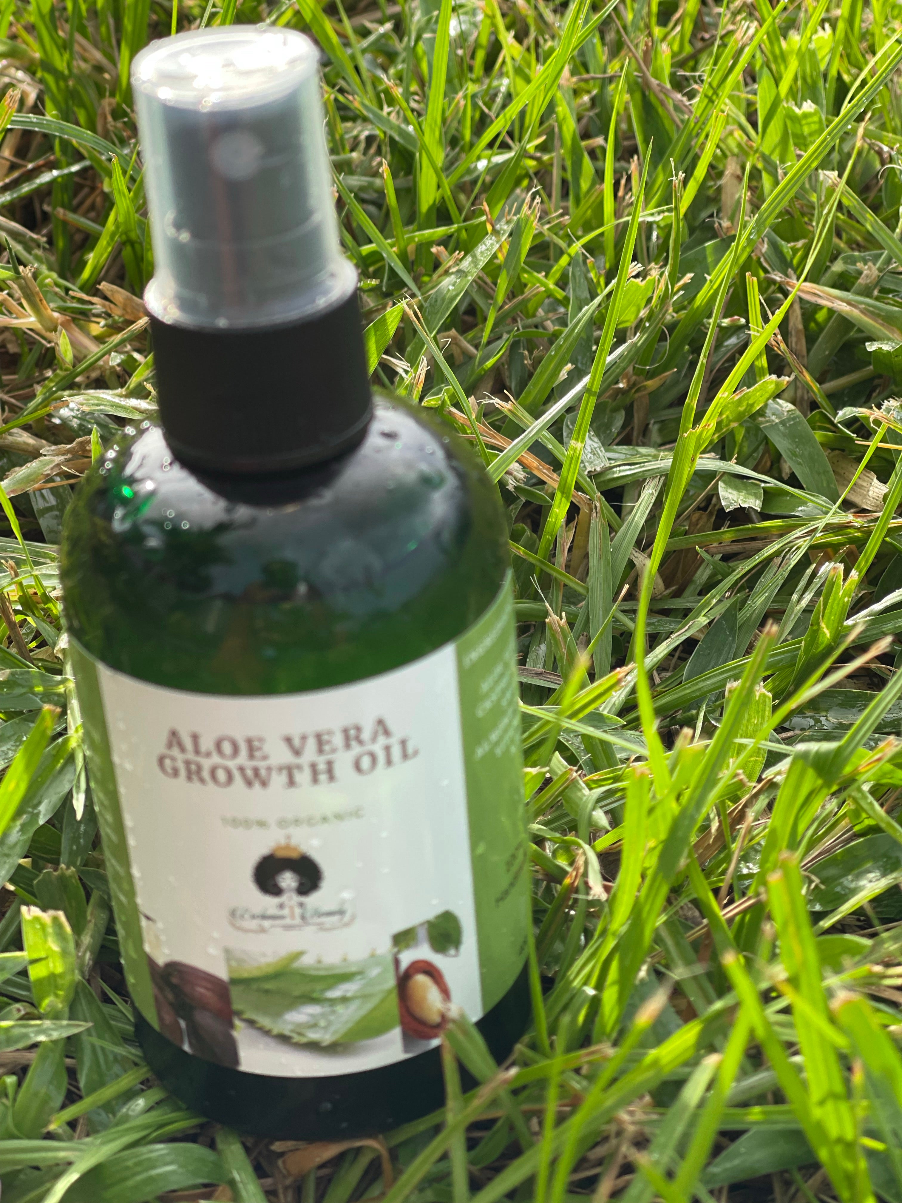 Aloe Vera Growth Oil soothes itchy scalp provides nutrients, softens hair follicles, controls dandruff.